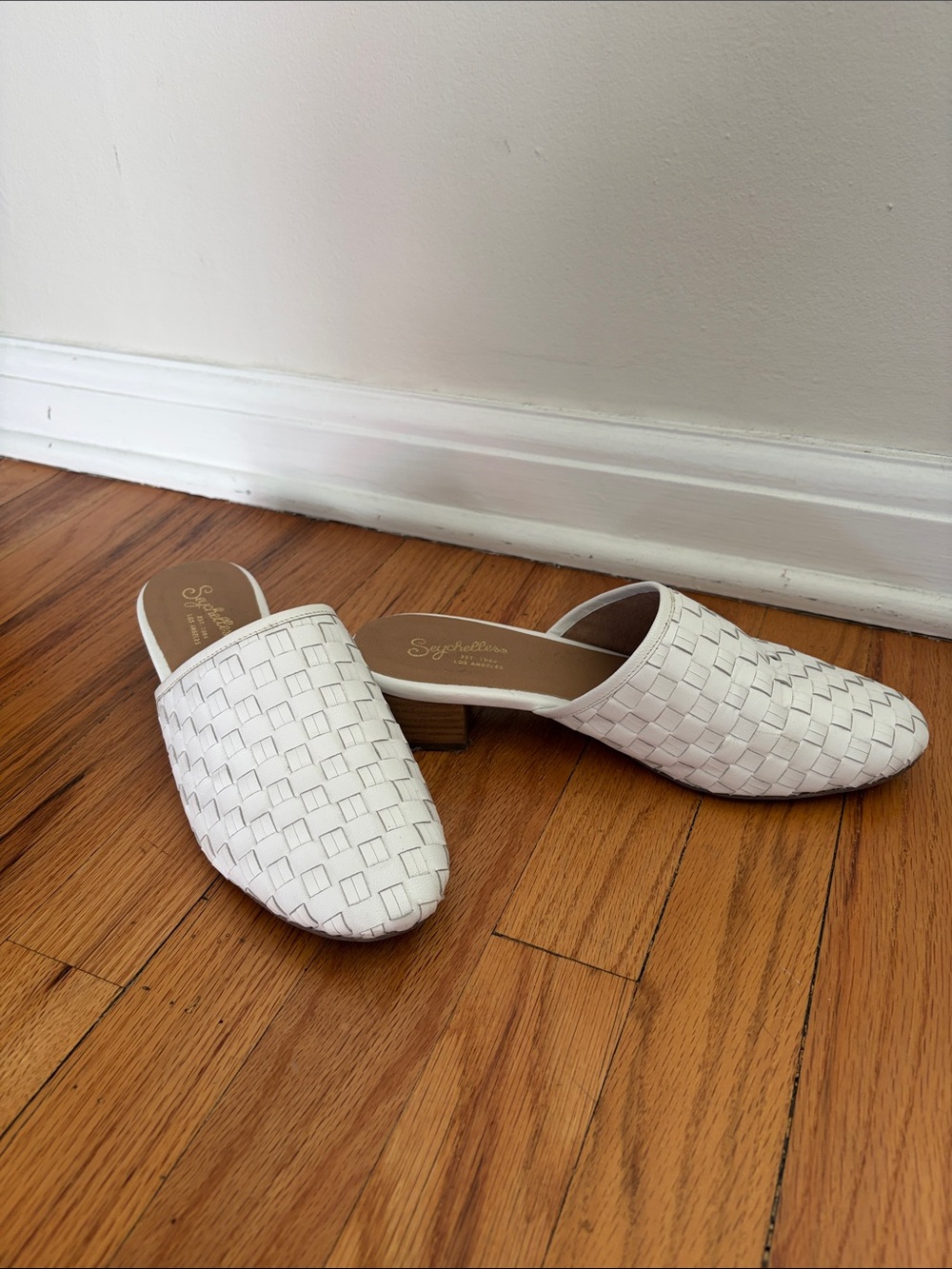 Seychelles White Woven Slip-On Mules
